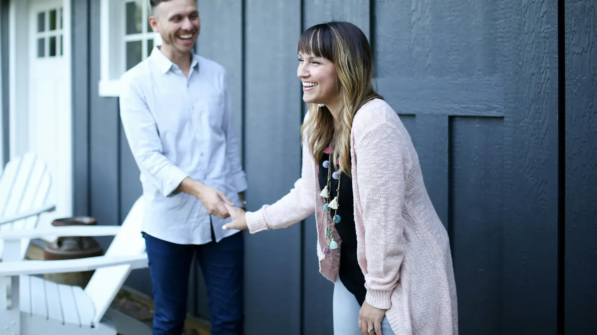 How to Follow Up After an Estimate: Texts and Emails That Close